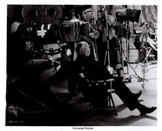 Autographed item – Alfred Hitchcock – Alfred Hitchcock signed photograph
