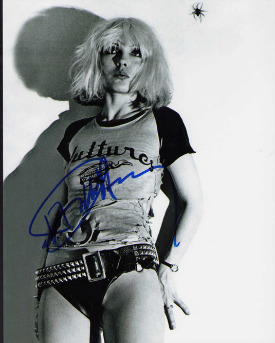 Autographed item – Debbie Harry (Blondie) – Debbie Harry aka Blondie sexy signed photograph
