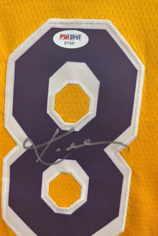 Autographed item – Kobe Bryant – Los Angeles Lakers #8 Nike Swingman signed gold jersey 
